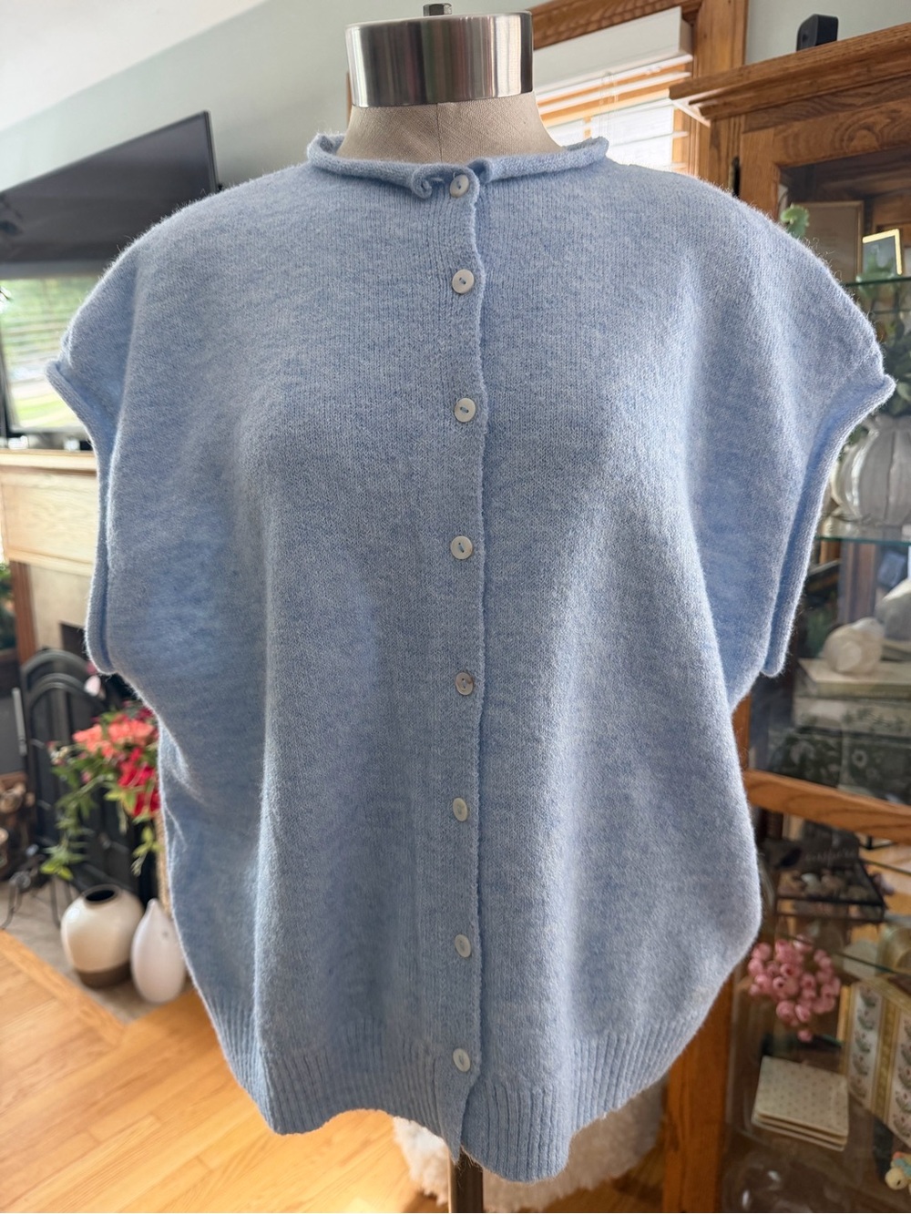 Women’s Light Blue Button-Up Cap Sleeve Cardigan